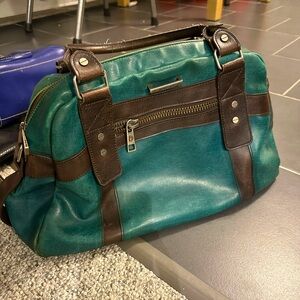 Green Matt and nat purse